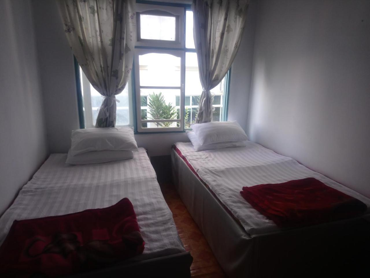 Diamond Star Guest House Nyaung Shwe Esterno foto