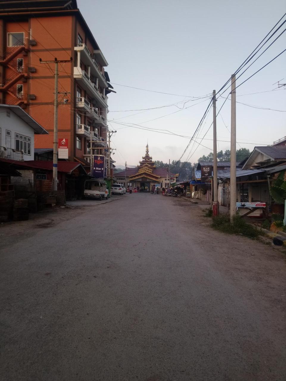 Diamond Star Guest House Nyaung Shwe Esterno foto
