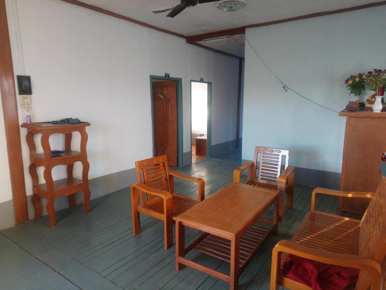 Diamond Star Guest House Nyaung Shwe Esterno foto